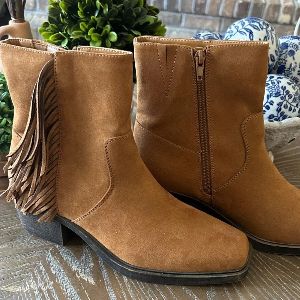 NWOT! Tan Faux Suede Western Fringe Low Heel Ankle Boots